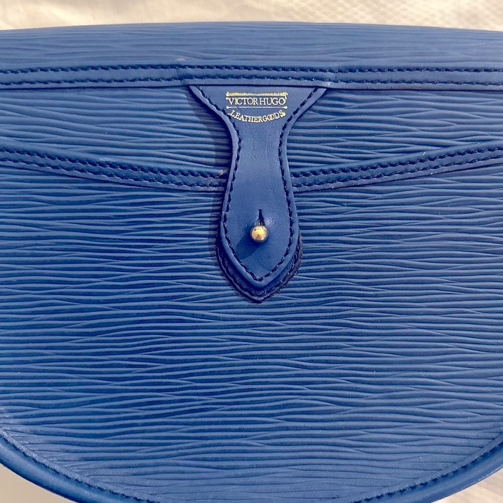 Blue Epi Leather Vintage crossbody purse - Picture 4 of 11